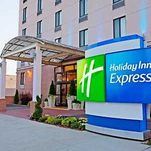 מלון Holiday Express Brooklyn, An Ihg